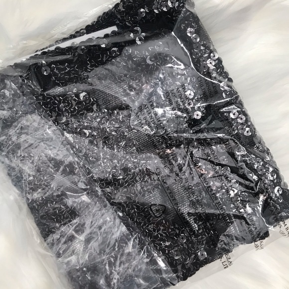 Express party black & grey cheetah sequin mini ski - Picture 8 of 8